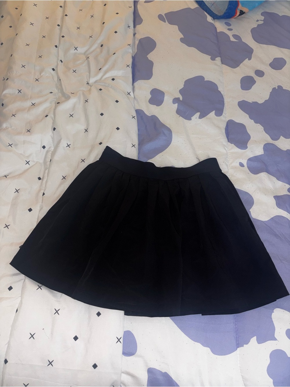 Classic Black Pleated Mini Skirt